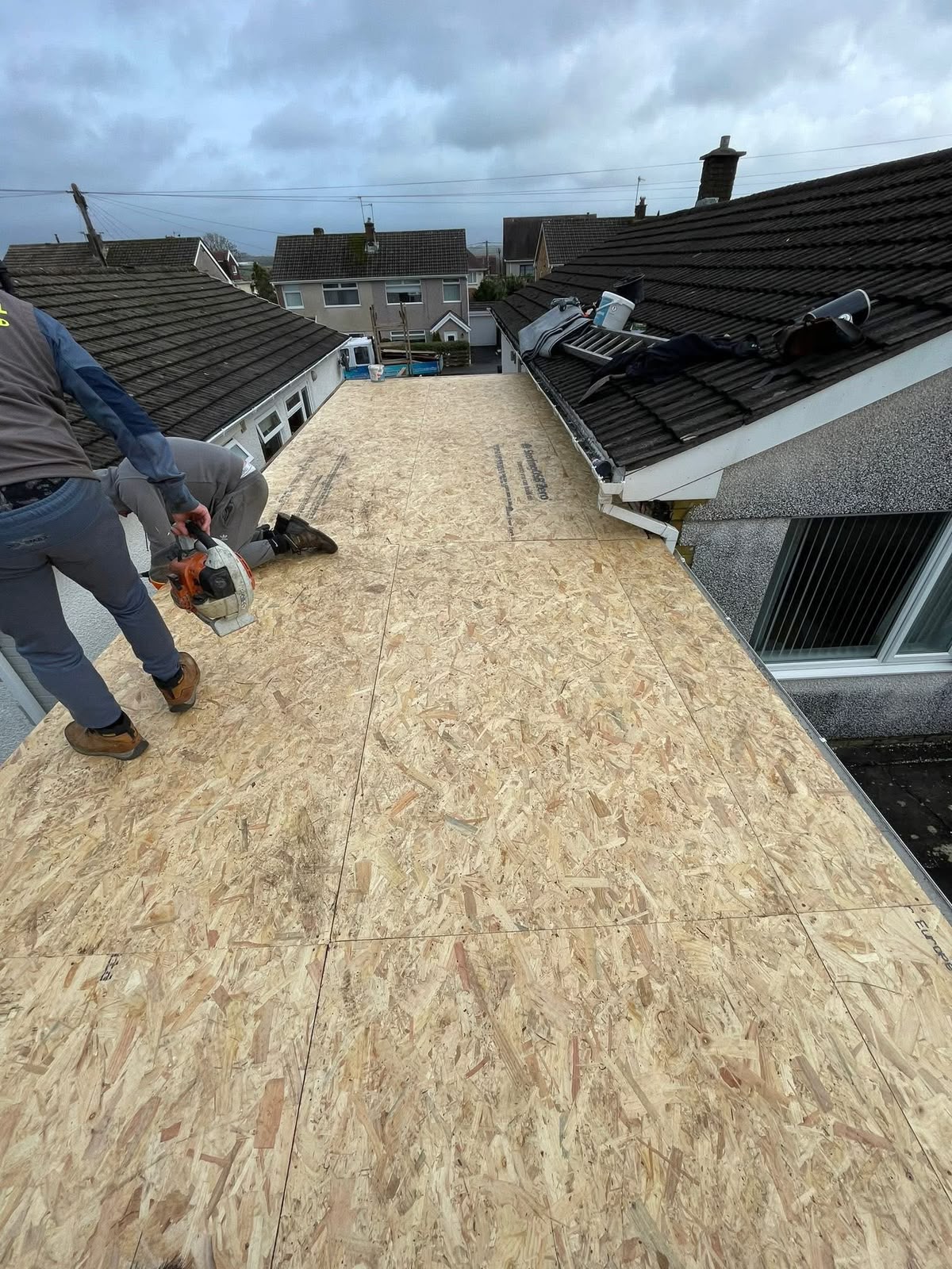 Flat roof installation Glasgow: new OSB decking laid ready for the flat roof covering